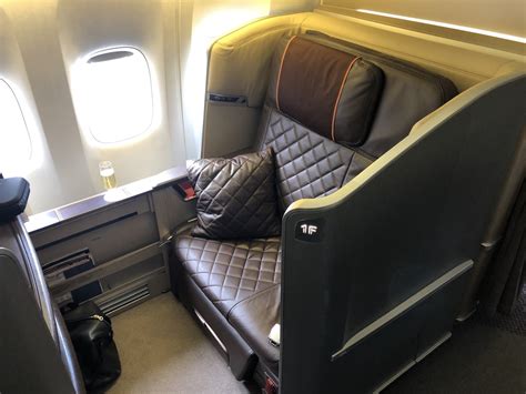 singapore air 777 first class|Singapore Airlines 777.